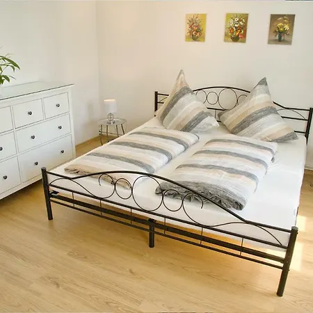 Dresdner-tag Emma 80m², 3 Apartment Dresden